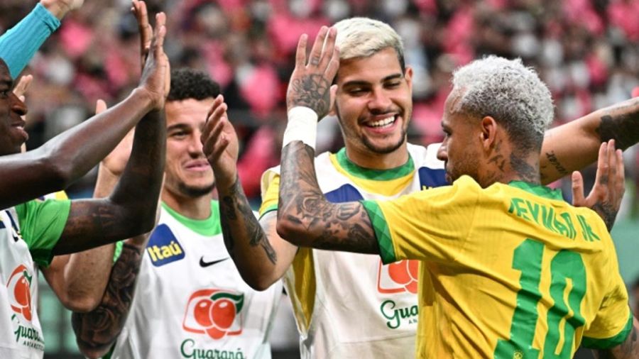 Le Brésil s'impose avec la manière en Corée du Sud