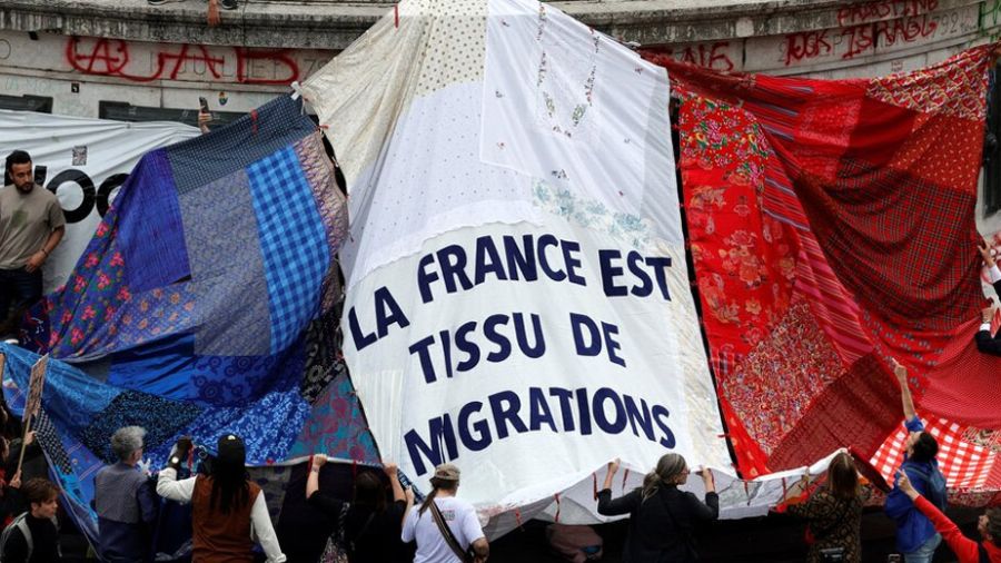 Élections en France: déception du RN, célébration du Nouveau Front populaire