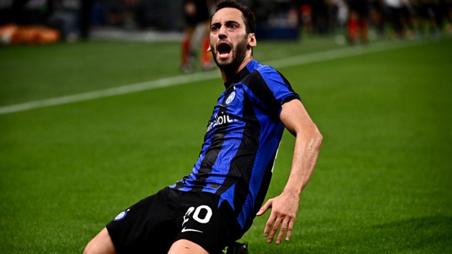 Barcelone se met à douter, Naples et Liverpool enchaînent
