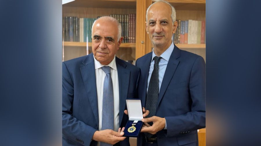 Le syndicat des journalistes honore le journaliste Badih Karhani  
