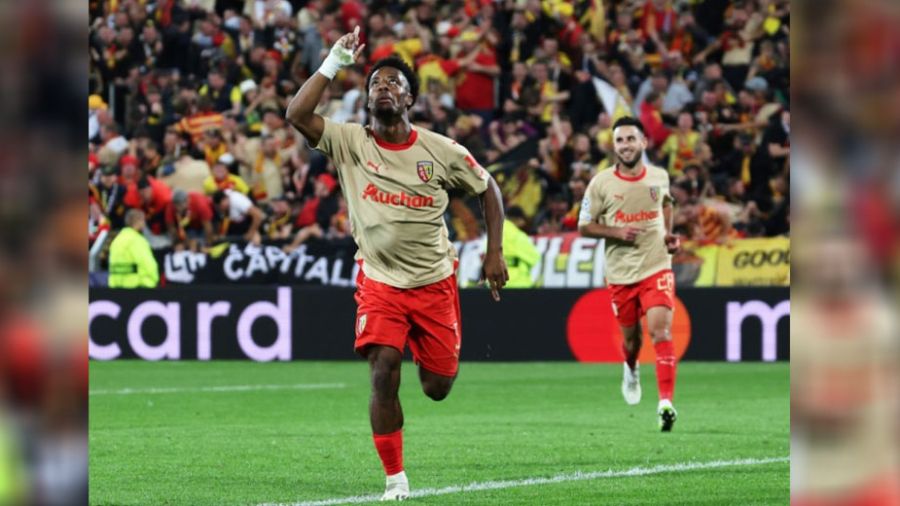 Lens renverse Arsenal, Galatasaray surprenant contre Manchester United