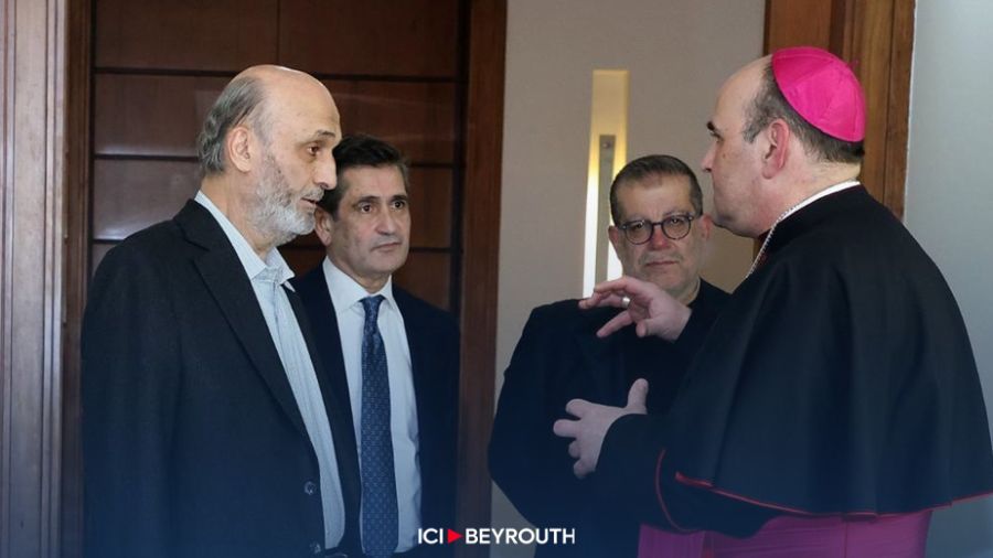Geagea plaide devant le nonce apostolique en faveur de la 1701