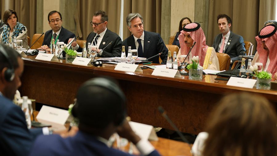 Blinken et Ben Farhane appellent au rapatriement des jihadistes de Daech