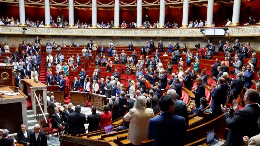 Appel de centaines de députés français à soutenir les Iraniens