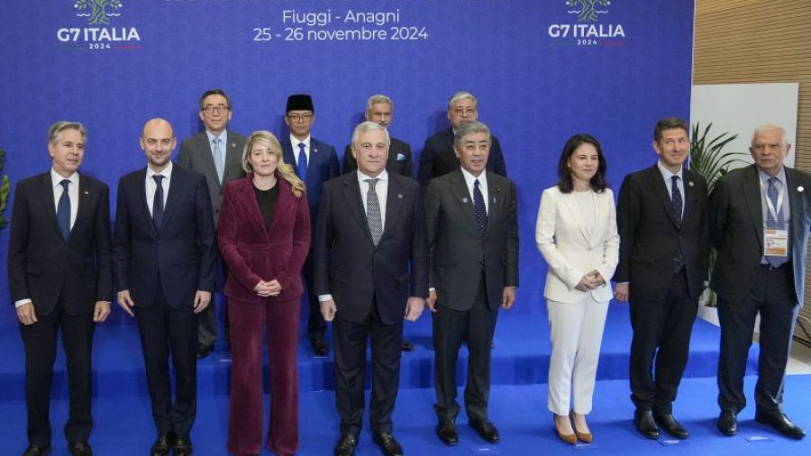 Syrie: réunion virtuelle du G7 vendredi, le nouveau pouvoir prend des engagements