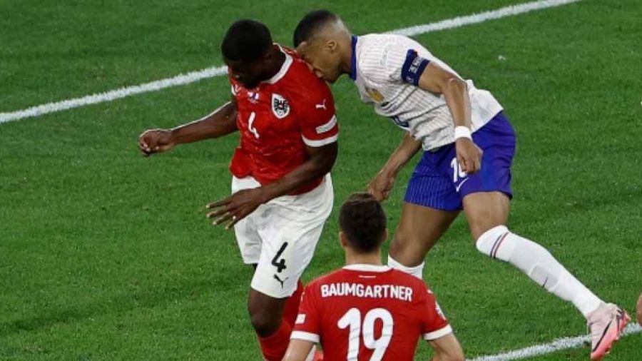 Euro 2024: la France réussit ses débuts mais perd Kylian Mbappé