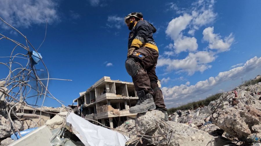 Séisme: dans une Syrie morcelée, une aide internationale fragmentaire