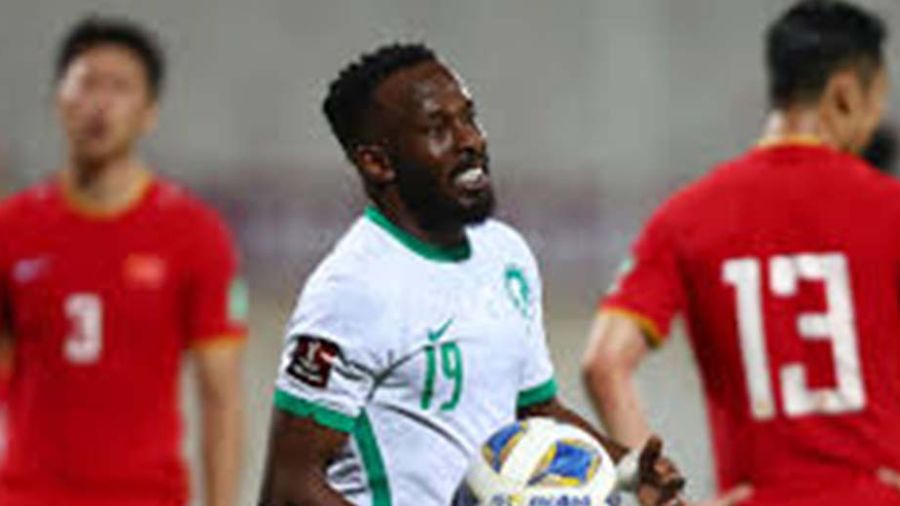 Foot: Le Saoudien Fahad Al-Muwallad en soins intensifs après une chute d'un balcon