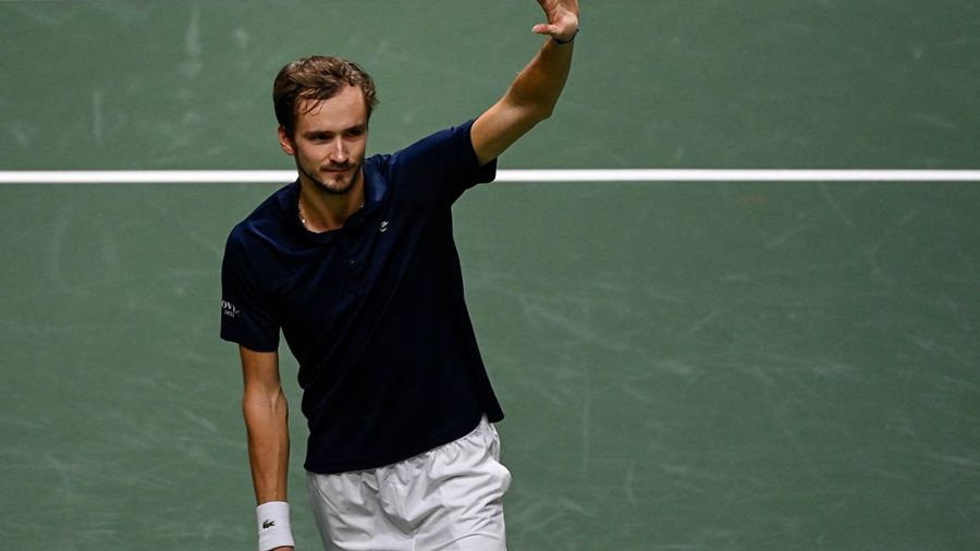 Medvedev balayé par l'inconnu van Rijthoven en finale