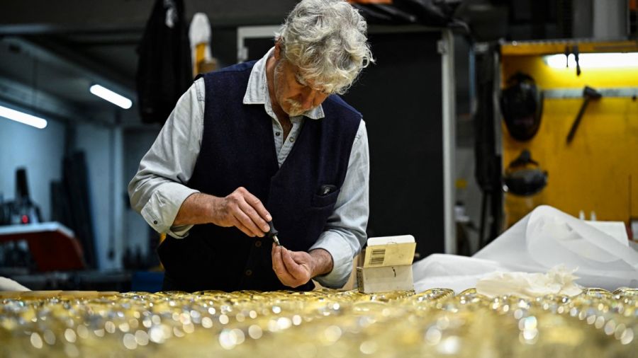 Notre-Dame: vitraux contemporains et nouvelle châsse pour les reliques