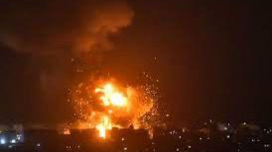 Israël bombarde la banlieue sud; Katz menace 