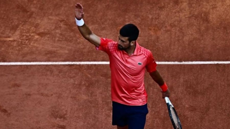 Roland-Garros: Djokovic et Alcaraz avancent l'un vers l'autre