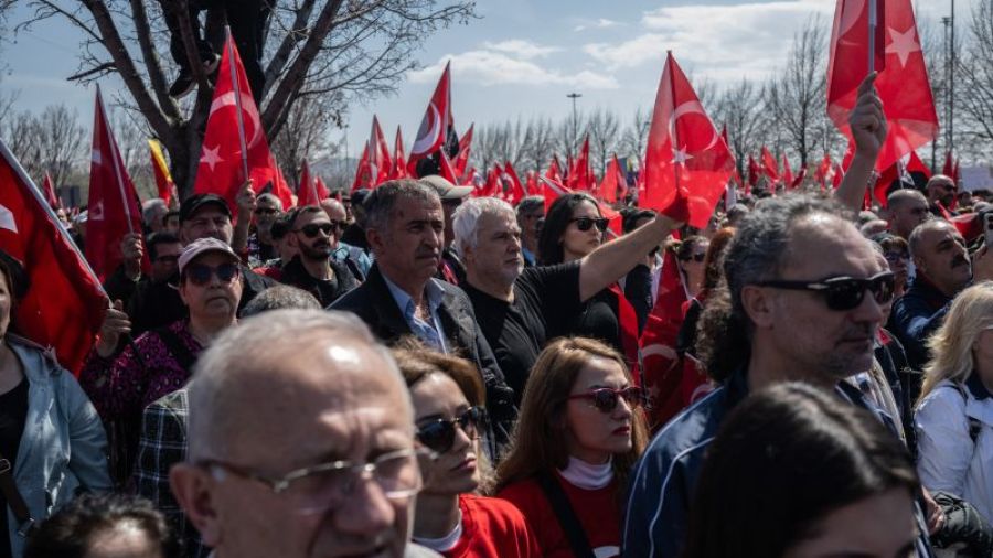 Vague d’arrestations de maires d'opposition en Turquie sur fond d’accusations de corruption