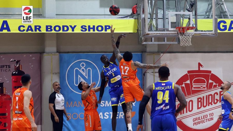 Basket : Riyadi fait la loi à Mezher et flirte avec la finale