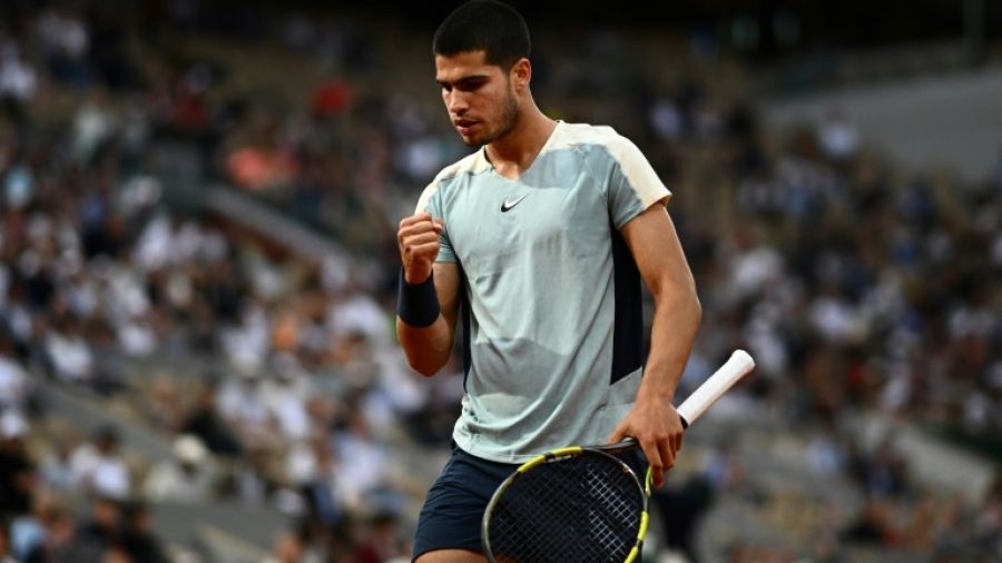 Roland-Garros: Alcaraz réussit une entrée solide