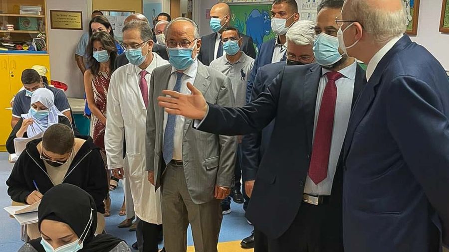 Mikati et Halabi au chevet des élèves du CCCL