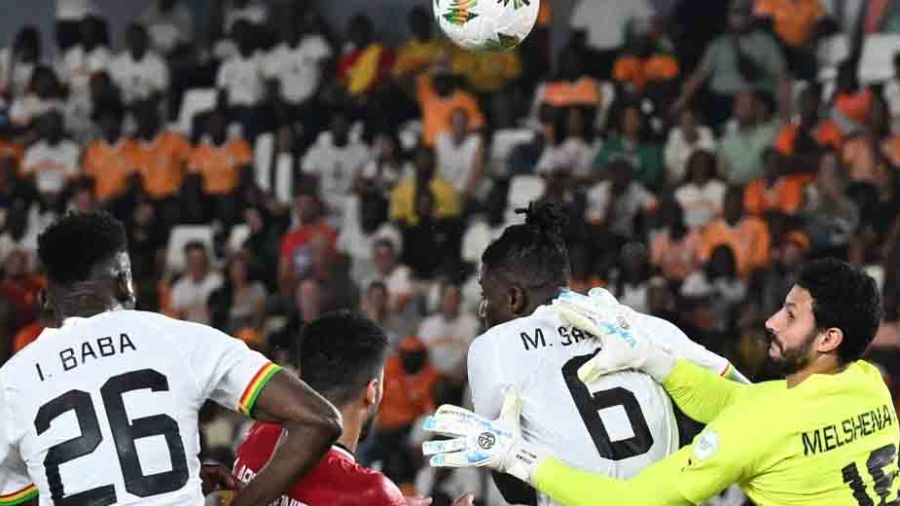 L'Égypte perd Salah tandis que le Nigeria s'impose face aux hôtes ivoiriens