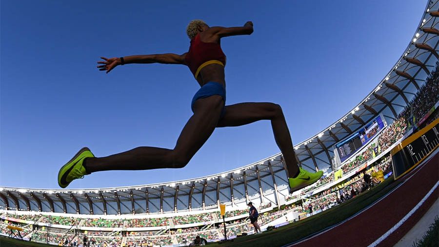 Mondiaux d'athlétisme: Rojas au triple, Barshim à la hauteur, double triplé à Eugene
