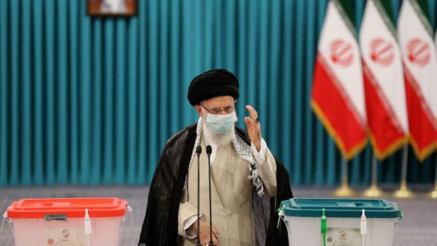 Deux Français arrêtés en Iran pour \