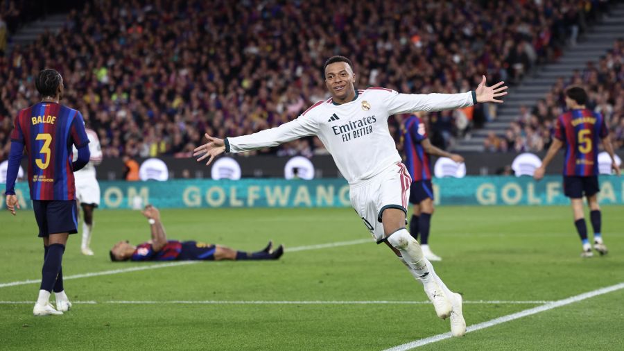 Espagne: Mbappé foudroie le Barça et offre le Clasico au Real Madrid