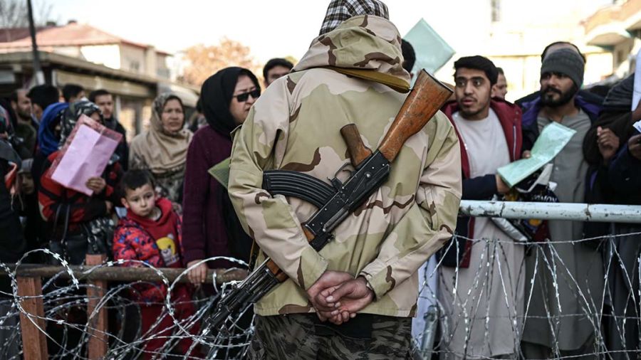Depuis l'étranger, des Afghans angoissés dénoncent les exactions des talibans