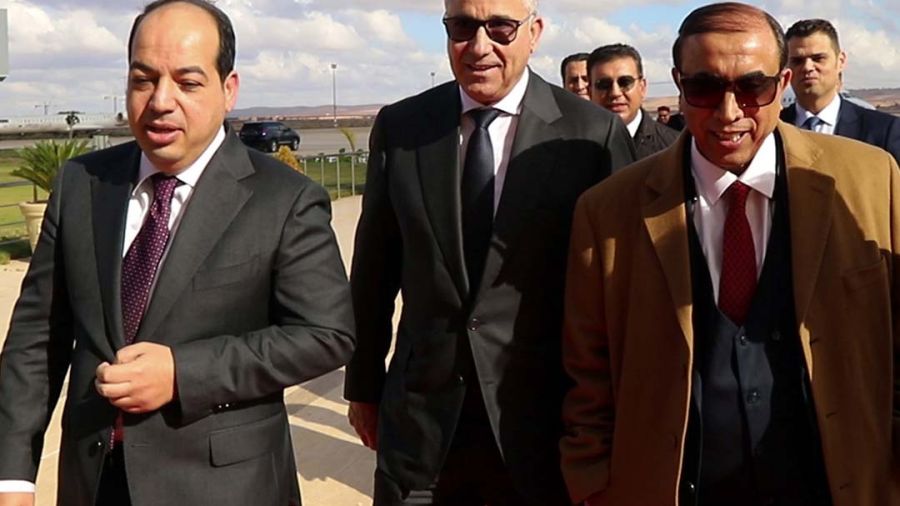 Libye : déploiement d'hommes armés à Tripoli, tractations entre candidats