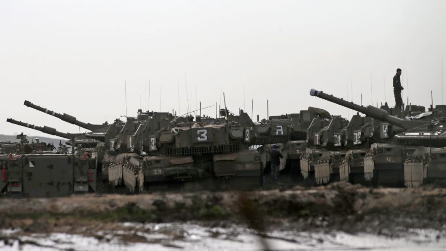 Frappes israéliennes sur des sites liés à l'Iran près de Damas