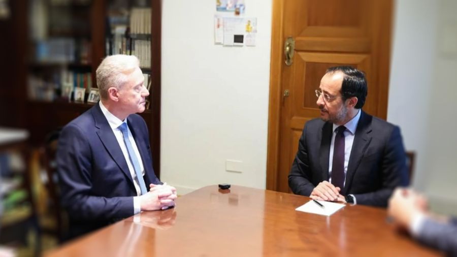 À Chypre, Raggi évoque l'après-Finul et le monopole des armes avec Christodoulides