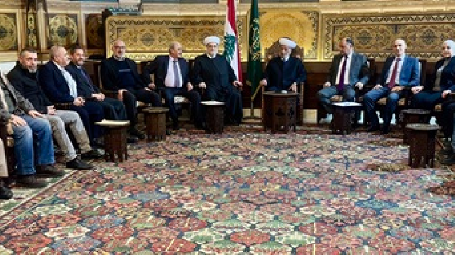 Détenus islamistes: Deriane réclame une \