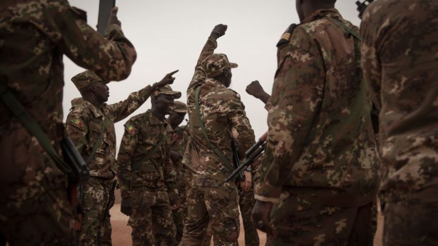 Mali: des violences imputables à l'armée et des «étrangers»
