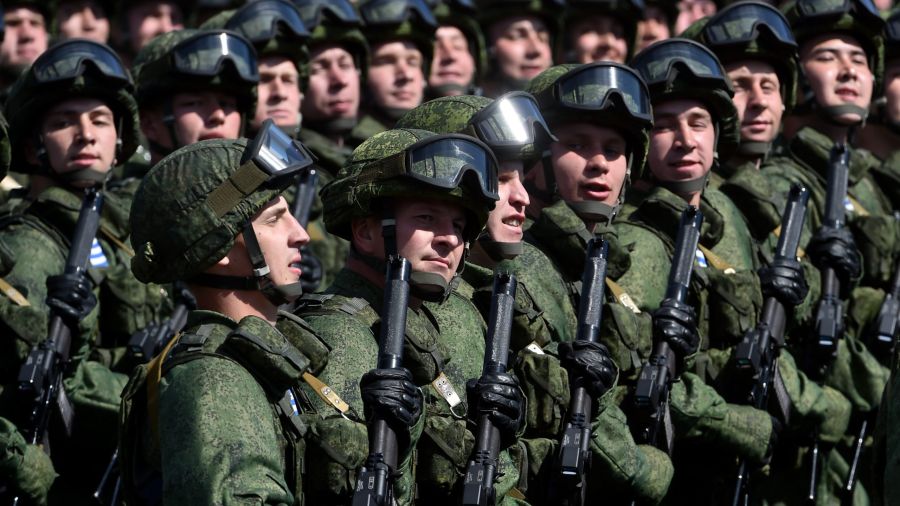 L'offensive ukrainienne contraint les Russes à envoyer des renforts
