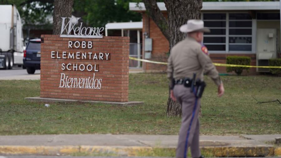 Nouvelle tuerie scolaire au Texas, l'Amérique face aux armes