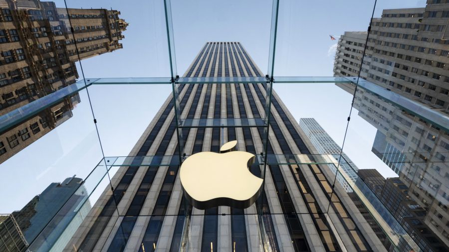 Une nouvelle ère s'ouvre chez Apple avec l'intronisation de John Ternus, confronté à plusieurs défis