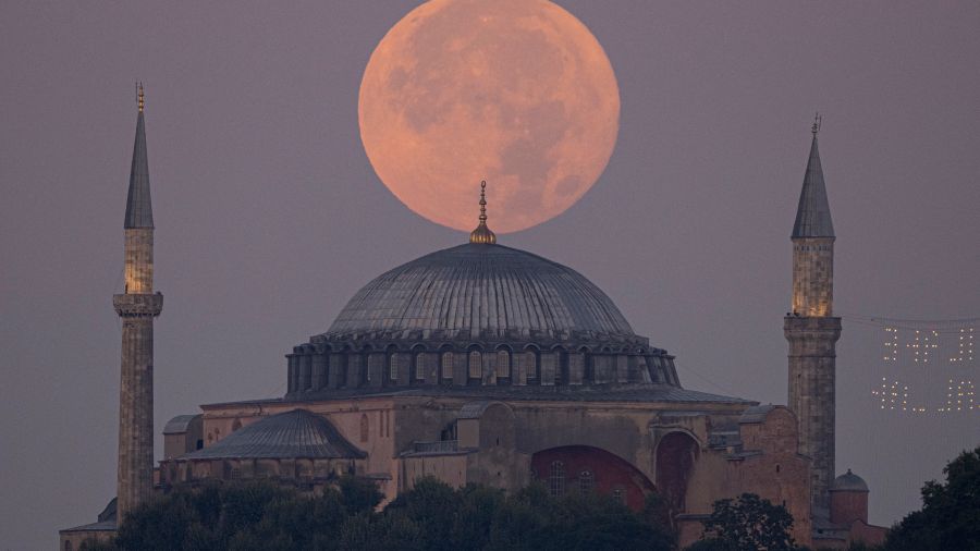 Colère après la découverte du corps décapité d’une femme à Istanbul