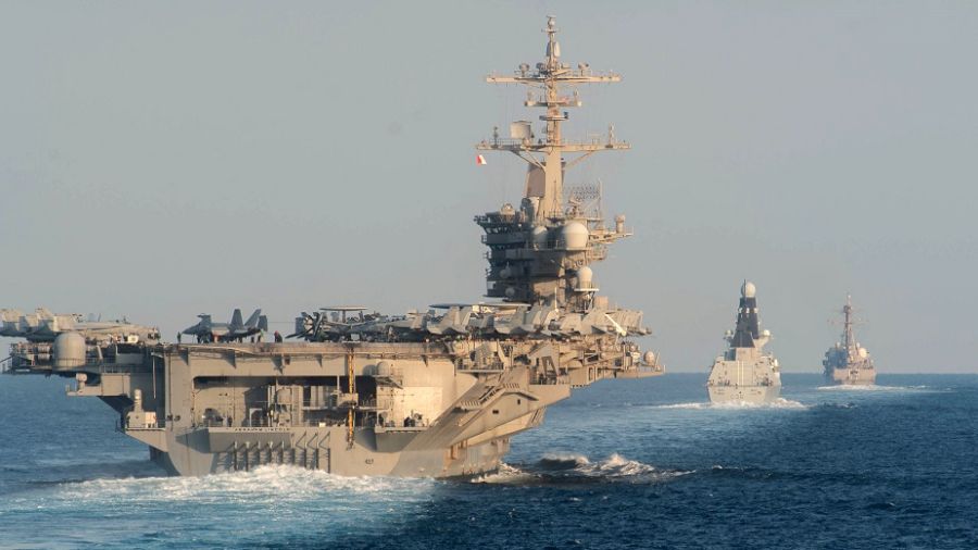 Washington renforce sa présence militaire au Moyen-Orient avec l'USS Abraham Lincoln