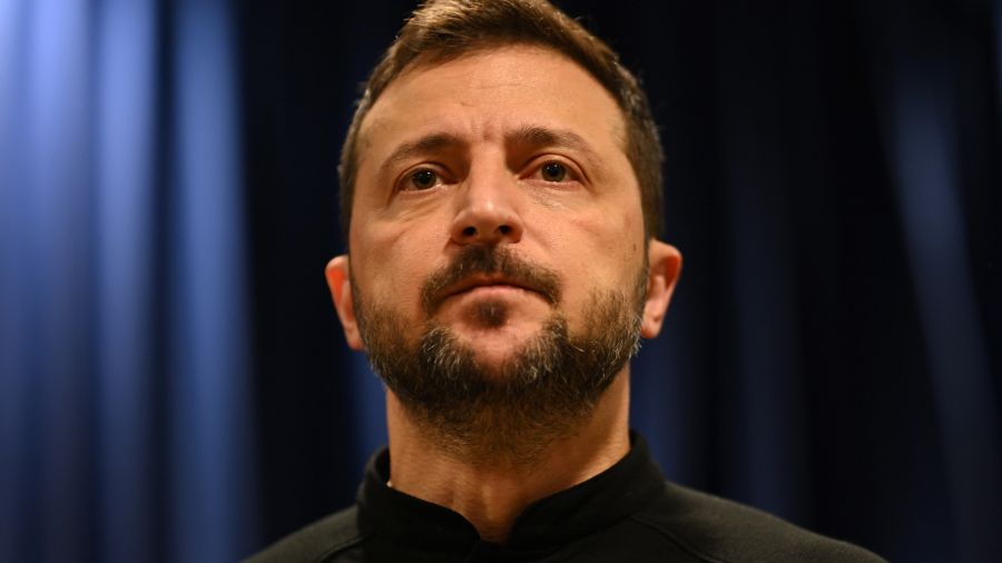 Zelensky à Londres pour des discussions avec le Premier ministre, le roi et les alliés européens