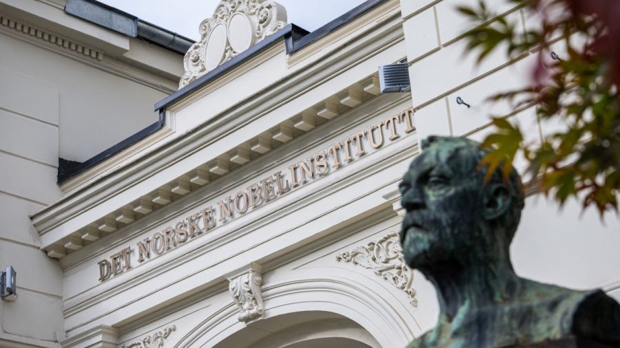 Prix Nobel de la paix dans un monde en guerre