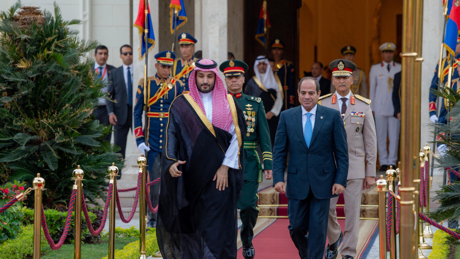 Egypte: al-Sissi met en garde contre les \