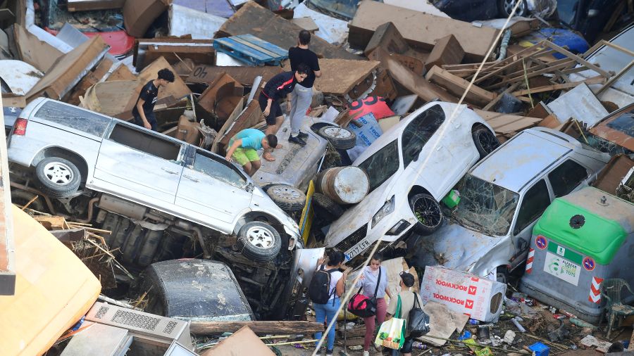 Espagne: au moins 95 morts et de nombreux disparus dans des inondations \