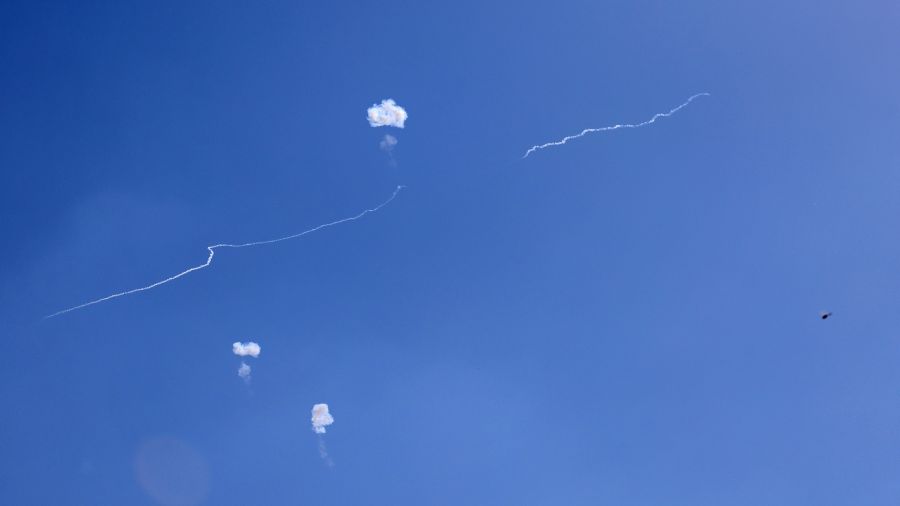 Incendies près de Jérusalem après tir de missile yéménite