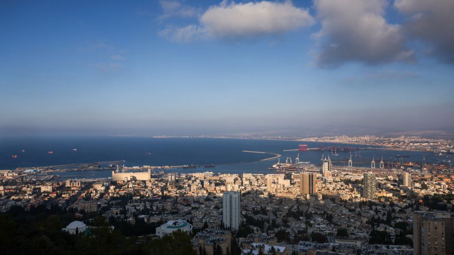 Israël: deux blessés dans une salve de roquettes du Hezbollah sur Haïfa