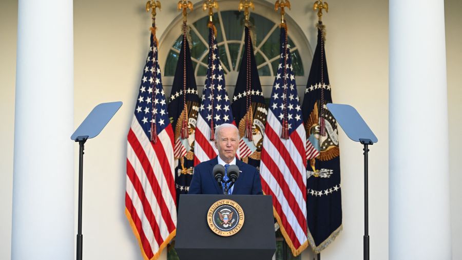 Le cessez-le-feu entrera en vigueur à 4h, annonce Biden, Le Drian mercredi à Beyrouth