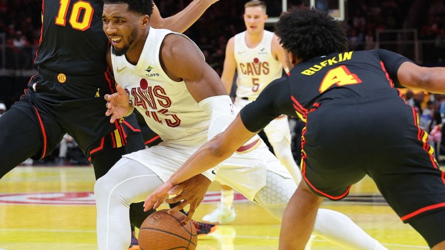 NBA: Antetokounmpo cartonne, Atlanta et Risacher enchaînent