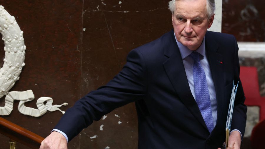 France: l'Assemblée nationale fait chuter le gouvernement Barnier, une première depuis 1962