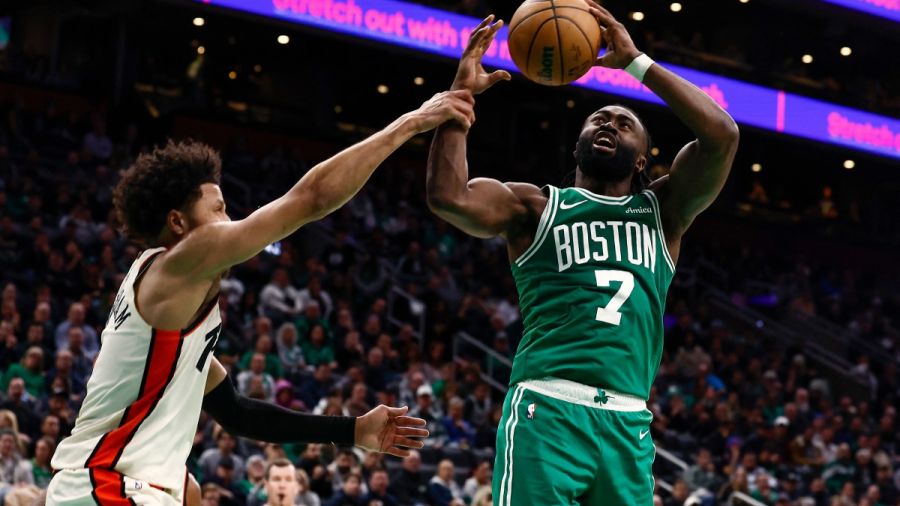 NBA: Boston à l'énergie, LeBron James énorme, mais en vain