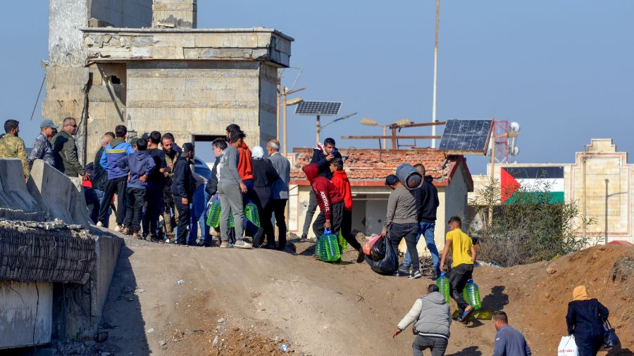 Près de 13 000 Syriens ont fui les massacres vers le Liban 