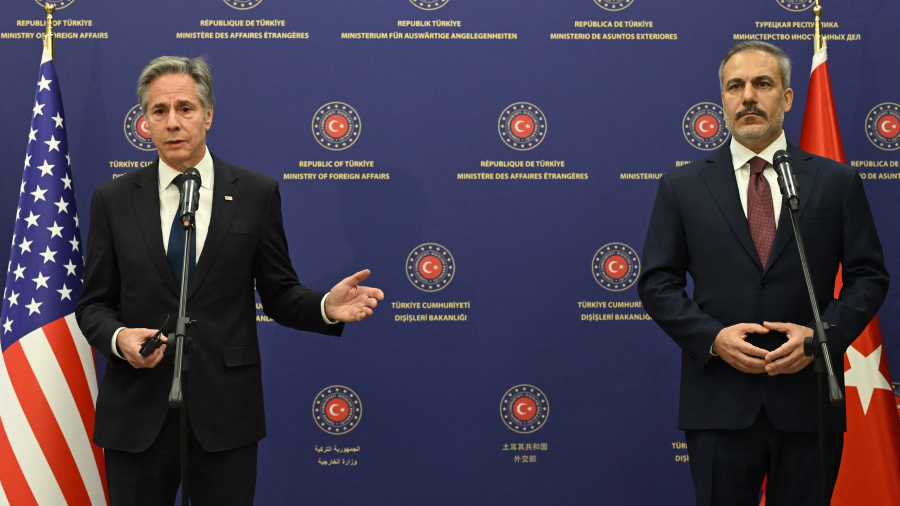 Blinken en Turquie: appel à la lutte contre l'EI en Syrie