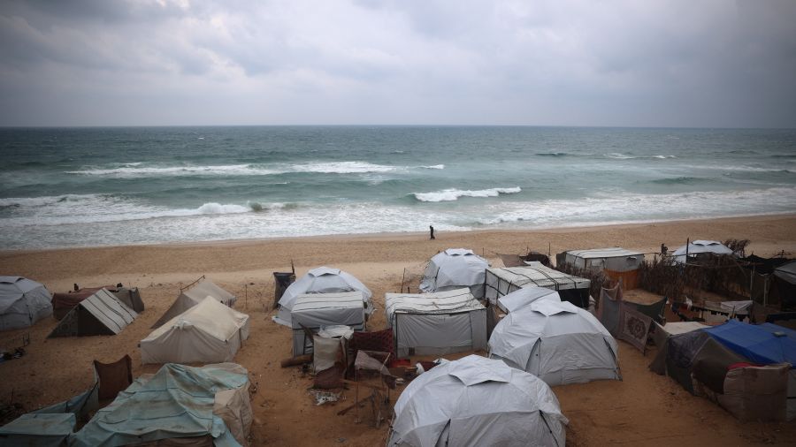 Un média palestinien affirme qu'une frappe israélienne a tué cinq de ses journalistes à Gaza