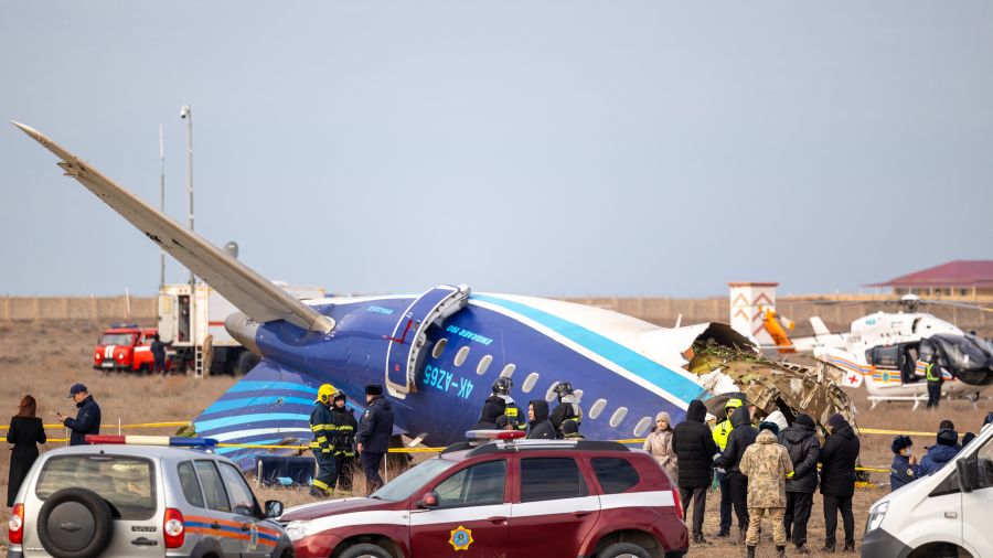 Kazakhstan: crash d'un avion d'Azerbaijan Airlines, 32 survivants
