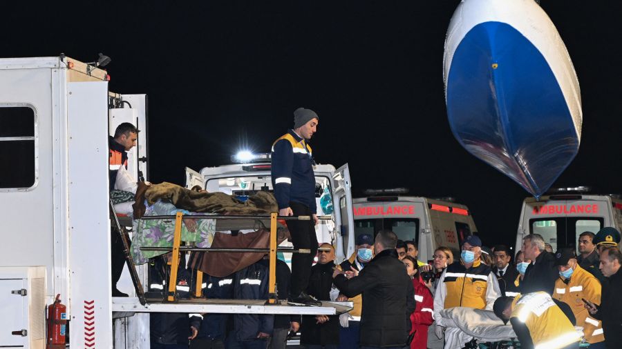 Crash de l'avion azerbaïdjanais: Poutine évoque des tirs de la défense aérienne russe